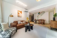 Spring Not Late Homestay