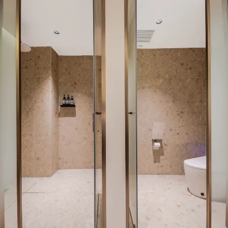 Qianyuan Hotel