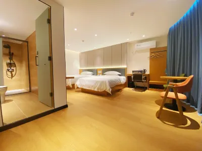 Huaji Hotel (Xinyi Douzhouli Cultural and Creative Street Branch)