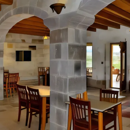 Seki Cave Hotel – Wake Up to Hot Air Balloons