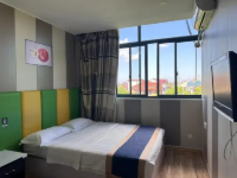 Beifang Yinghao Business Hotel (Shanghai Pudong Airport) Hotels in 