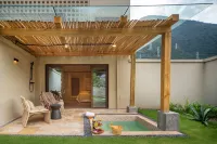 Tongqu 108.INN - Kaplıcalı