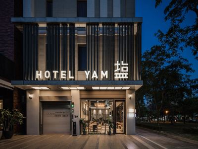 Hotel YAM LAGOM
