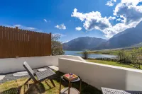 Yunfu Li Yunsuye Le Lake private soup homestay Hotels in Mianning