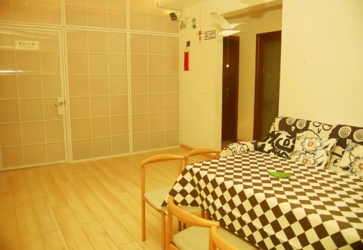 Fengfeng Youth Hostel Hotel Overview