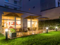 Ibis Paris Porte de Vanves Parc des Expositions Hotels in Malakoff