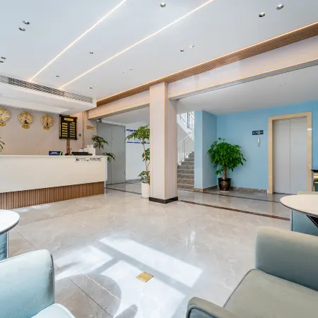 7 Days Premium Hotel (Santai Tongchuan Ancient City)