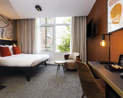 Huygens Place Amsterdam Hotels near VondelCS
