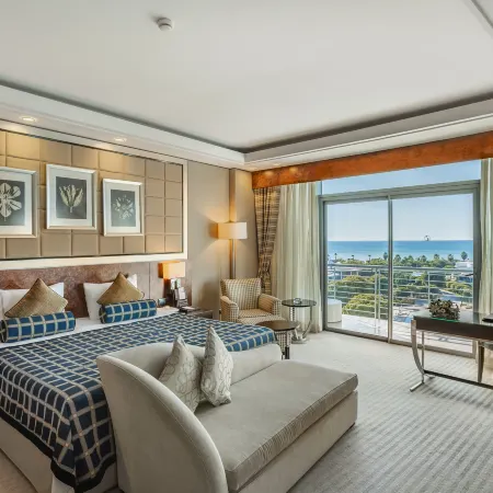 Calista Luxury Resort