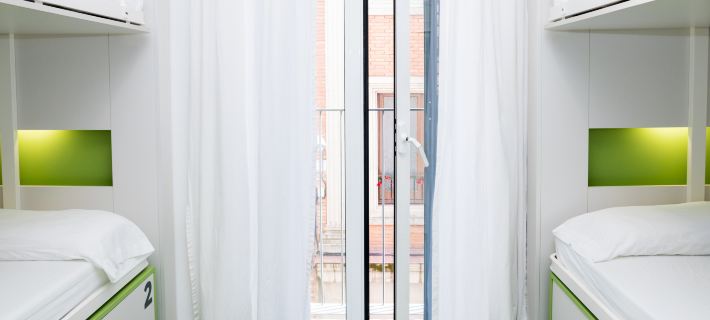 Sant Jordi Hostels Gracia Hotele w: Barcelona
