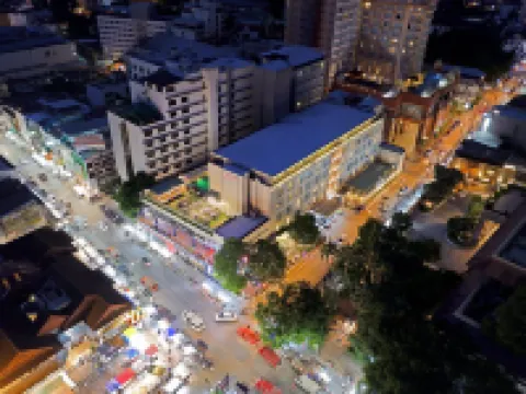 Movenpick Suriwongse Hotel Chiang Mai Hotels near Former Residence of Teresa Teng