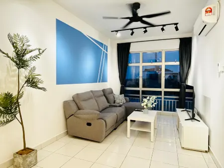 Merpati Indah Apartment kulai johor Malaysia Отели в г. Кулай