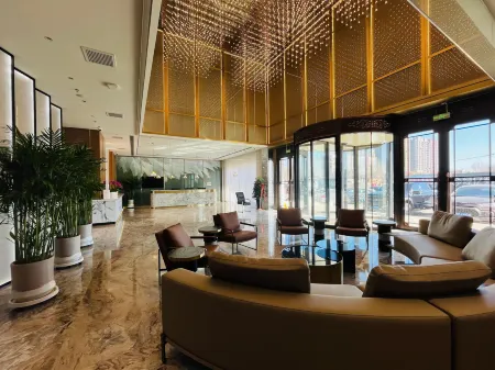 Qiji Hotel (Haicheng Development Zone Experimental School Branch) Отели рядом с достопримечательностью «Kuixing Building»