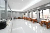 Lanxi Yicheng Hotel