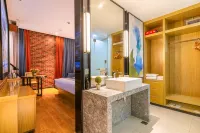Huashang Hotel (Nanning Nanhu Square Store)