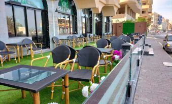 Sea View Hotel