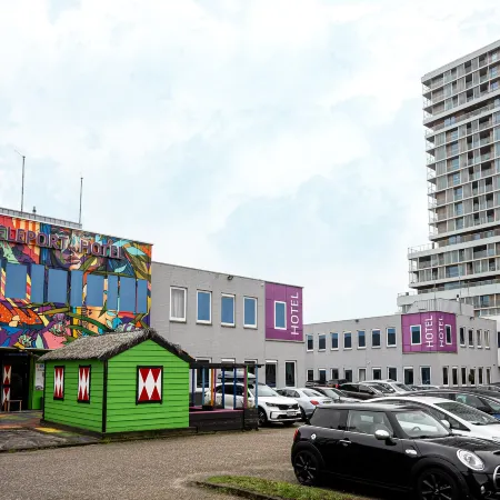 Amsterdam Teleport Hotel