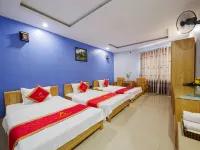 NEW AN PHU HOTEL Hotellit kohteessa Đông Anh