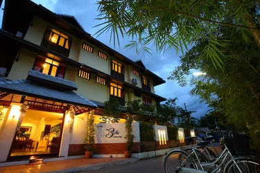 รูปภาพของเดอะ 3 ซีส