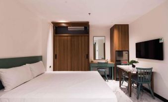 Luxe Paradise Suites Hotel Hoang Cau