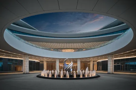 Holiday Inn Wuhan Tianhe Airport Отели рядом со станцией Tianhe Airport Station