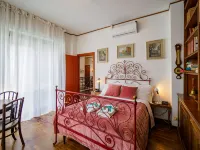 Villa Tanca with AC, Terrace and Views Hotels near Monumento a San Francesco d'Assisi