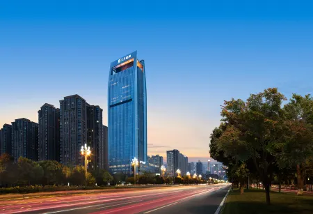 Projoy Hotel Tianfu Отели рядом с достопримечательностью «Singapore-Sichuan Hi-Tech Innovation Park»