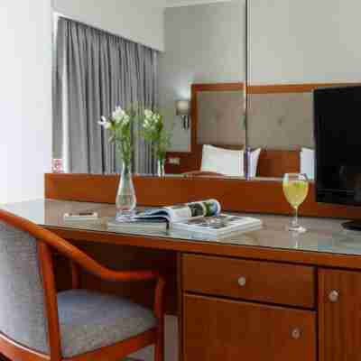 Best Western Plus Hotel Plaza Rooms
