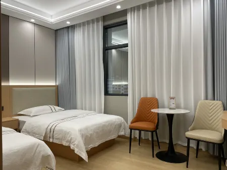 Yuliang Qiucheng Hotel