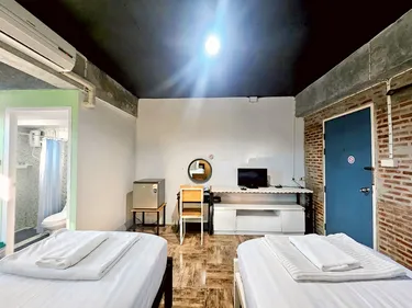 รูปภาพของORA HOUSE