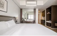 Cozy 1 Studio - The Residences BGC Taguig