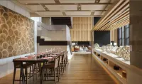 Mandu Hotel