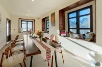 Aden ZhiShanXia hotel