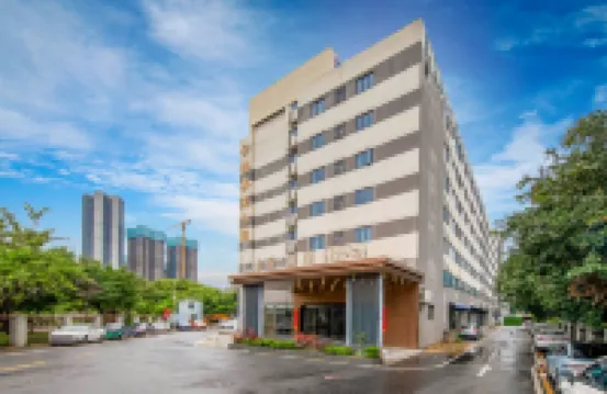 Yun Pan Mei Xing Hotel Hotels near Tongxin Park