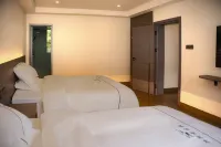 Yang'ani Boutique Homestay (Xijiang Qianhu Miao Village Scenic Area North Gate)