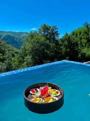 Yunhai Jiangnan Tianchi Light Luxury Holiday Guesthouse