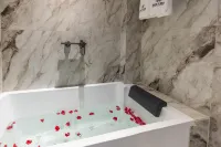 Rongyuan Hotel - Hot Tub