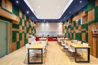 Yuanqu E-Sports Hotel (Taicang Renmin South Road Nanyang Plaza) - Esports