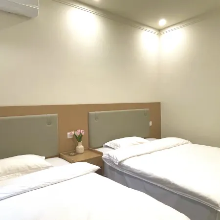 Zhufeng Evening Beauty Inn (Daxing International Airport Branch)