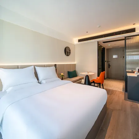 Huayangfu Hotel (Chizhou People's Hospital Shangzhidu)
