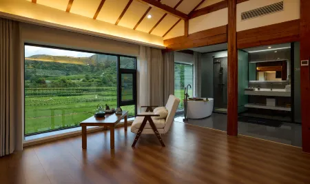 Shaxi Yanma Scenic Vacation Boutique Stay (Shaxi Ancient Town)