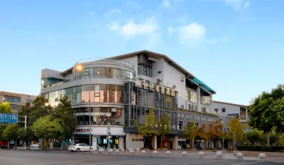 Book & Life Hotel Hotels near Chongqing College of Finance and Economics