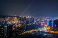 Starway Hotel (Bazhong Wangfujing Wanda Plaza) - Mountain view