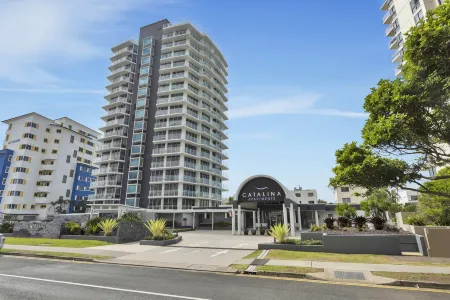 Catalina Resort Отели рядом с достопримечательностью «Маручйдор Бич»