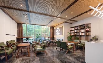 Xiruide Hotel Wuhan (Zhuankou Sports Center)