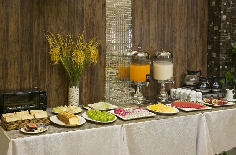Lavender Riverside Hotel photo 3