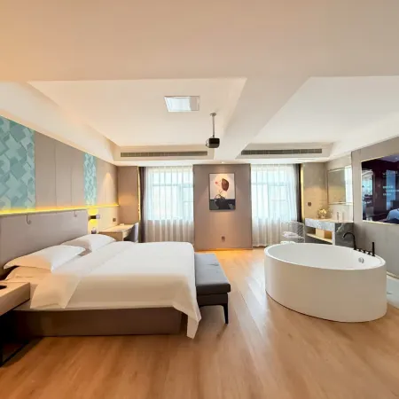 Kunlun Leju Hotel (People Plaza)