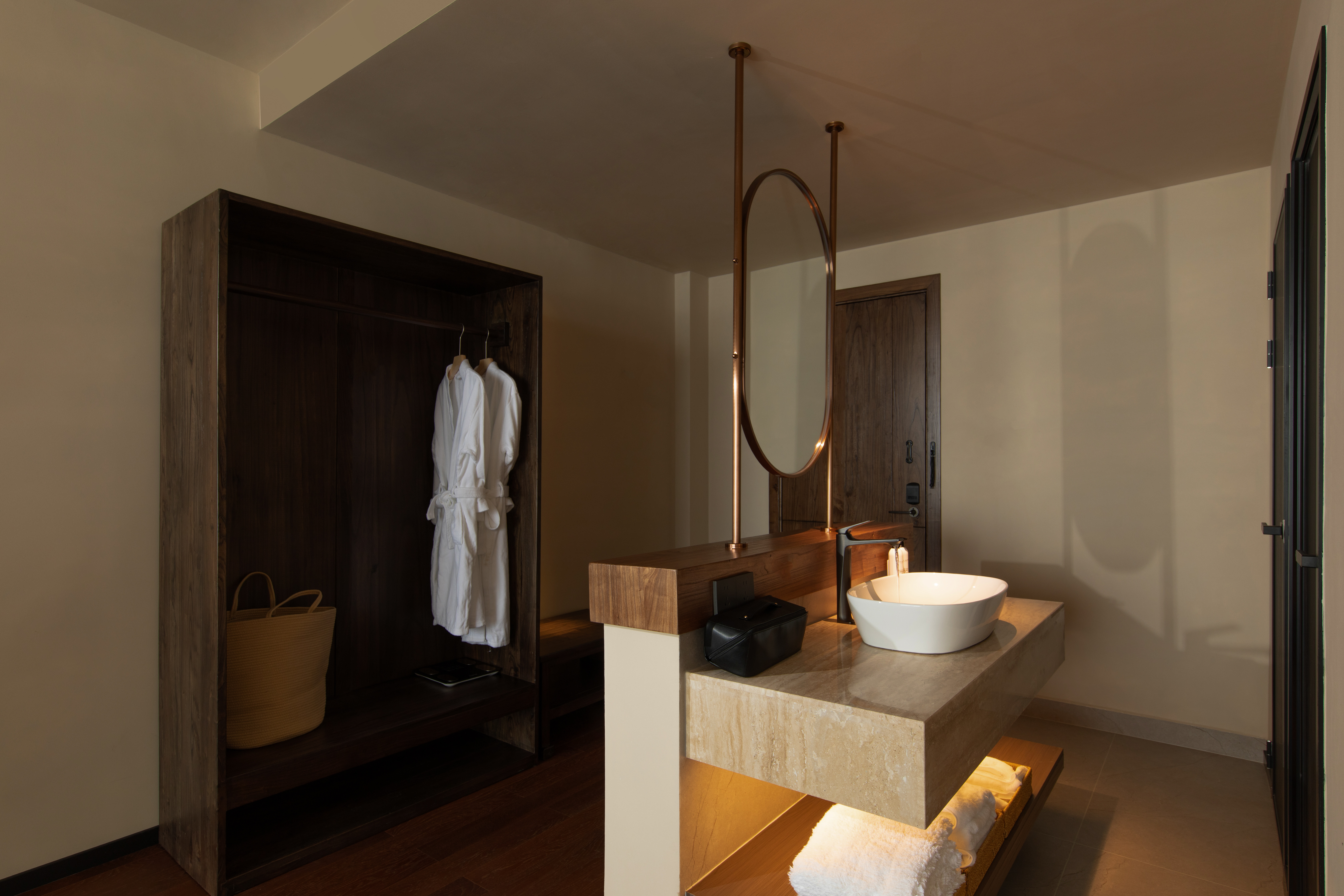 山眷雲·日照金山·田也咖啡·雪山全幅畫景飯店 房間 Photos