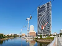 Yokohama Chinatown 3 min walk / Motomachi & Nihon-Odori Station 5 min walk / Cabin-style rooms