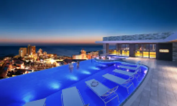 RIHGA Royal Resort Okinawa Chatan